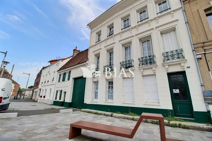 Local - Bureaux à louer