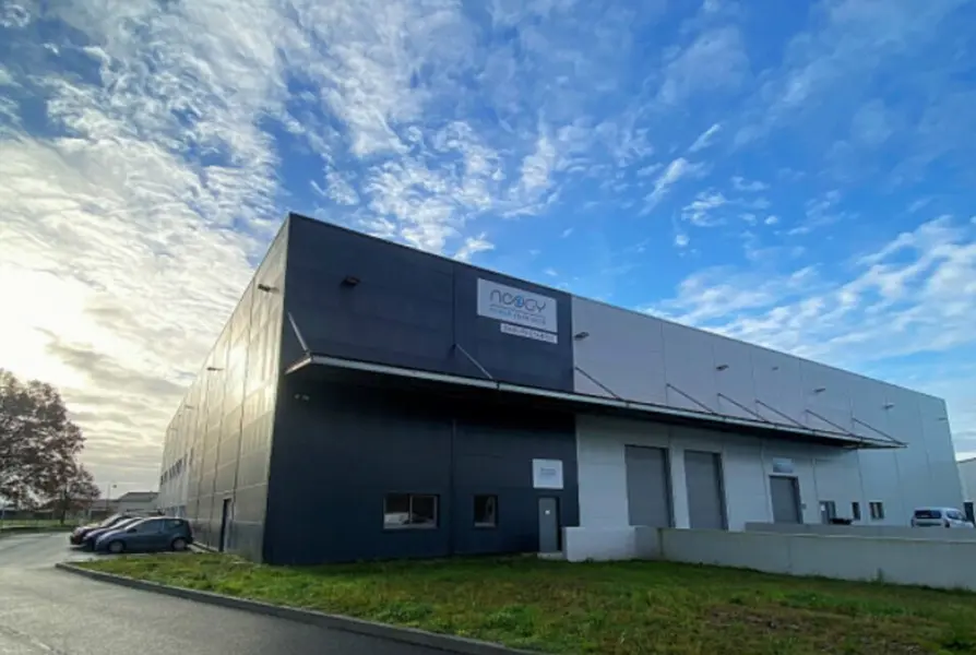A louer Entrepôt 3003m² Pompignac