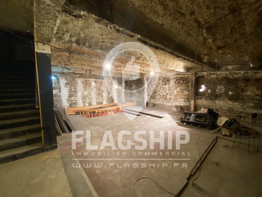 Location 120m² Pigalle