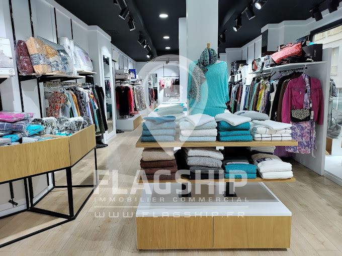 EMPLACEMENT N°1 : RUE SAINT DENIS - COLOMBES