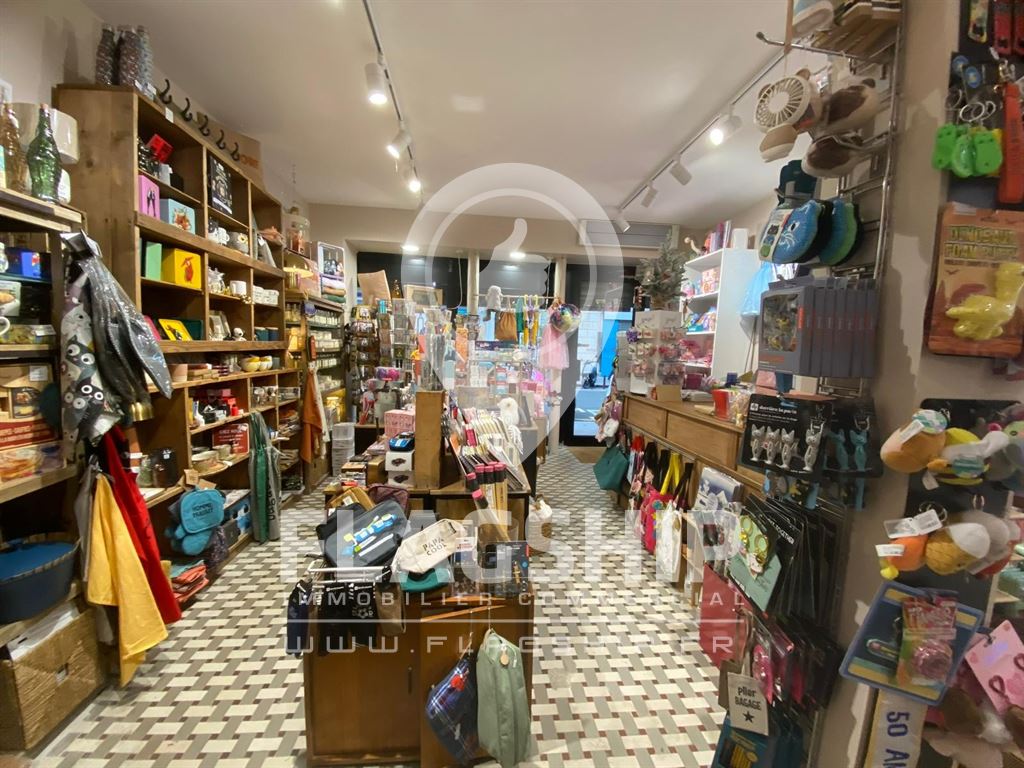 BOUTIQUE A LOUER EMPLACEMENT 1 TOCQUEVILLE VILLIERS