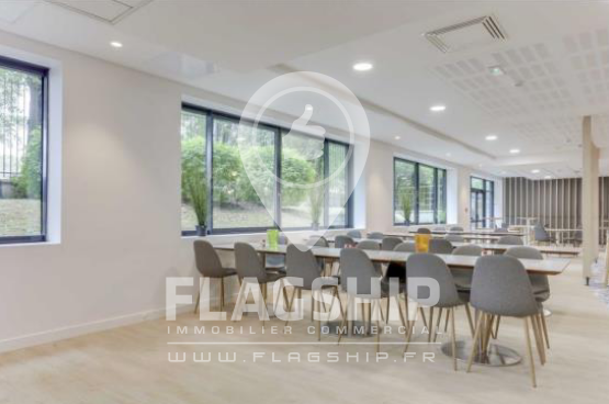 Local Commercial à louer - Saint-Denis (93200) - 250 m²