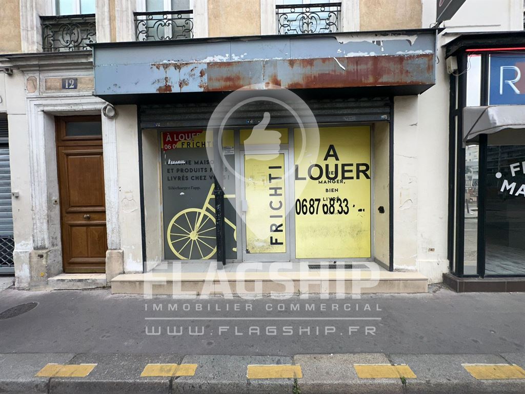 Local Commercial à louer - Paris (75000) - 210 m²