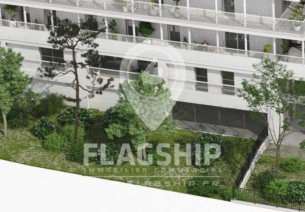 LOCAL ACTIVITE CRECHE - 283.5M2 - MARSEILLE 10E