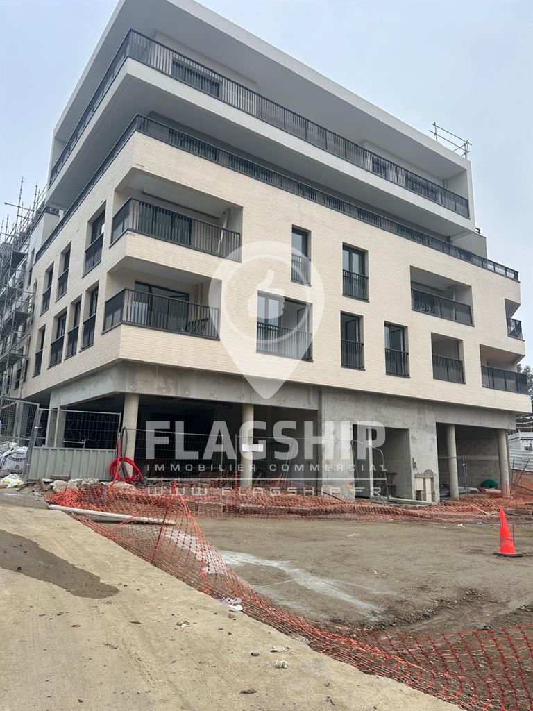 Local Commercial à louer - Sucy-En-Brie (94370) - 207 m²