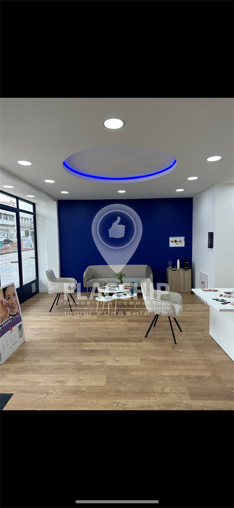 EMPLACEMENT N°1 NOISY LE SEC 135 m² CONDUIT DE CHEMINEE