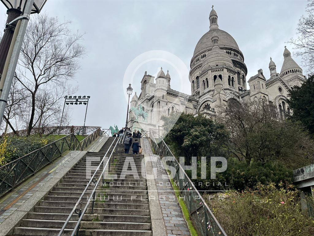 Local Commercial à louer - Paris (75000) - 50 m²
