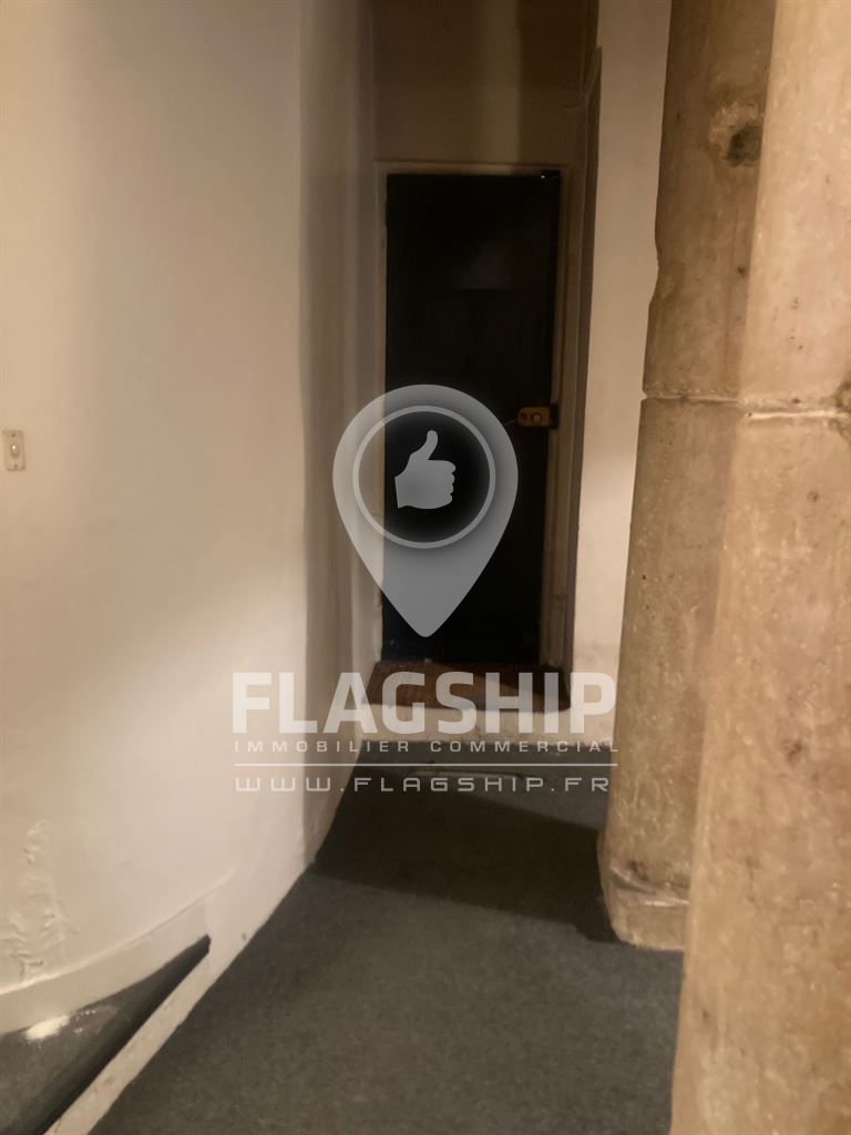 Local Commercial à vendre - Paris (75000) - 116 m²