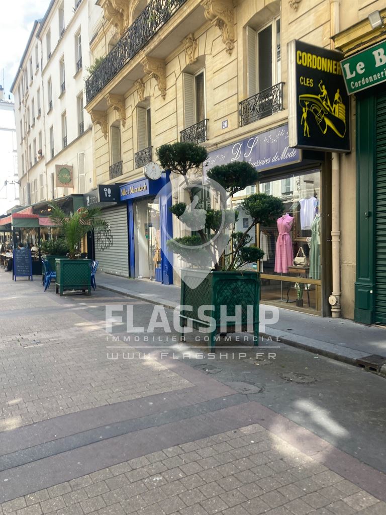 Local Commercial à louer - Paris (75000) - 60 m²