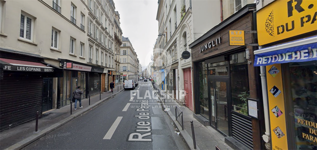 Local Commercial à louer - Paris (75000) - 164 m²