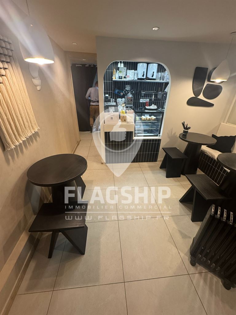 Local Commercial à louer - Paris (75000) - 70 m²