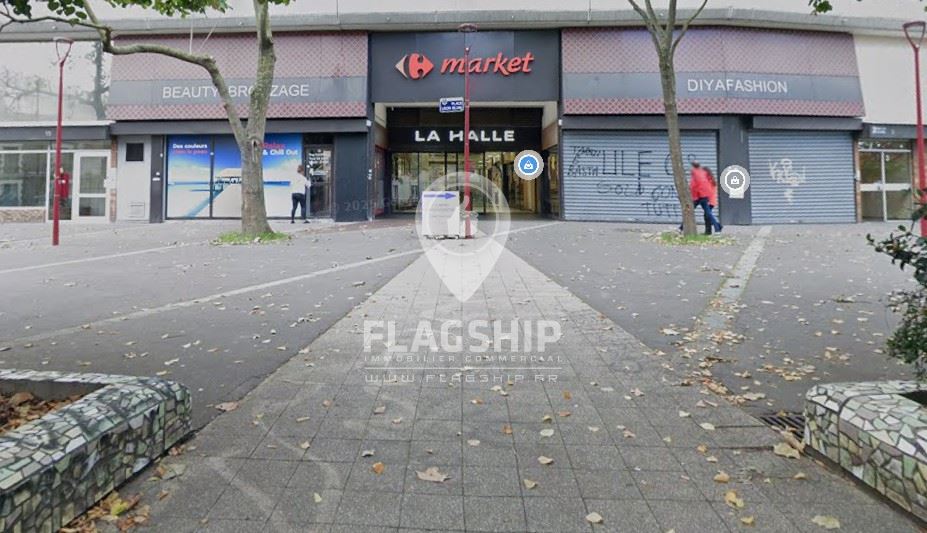 BOUTIQUE DE 240 m DE PLAIN PIED