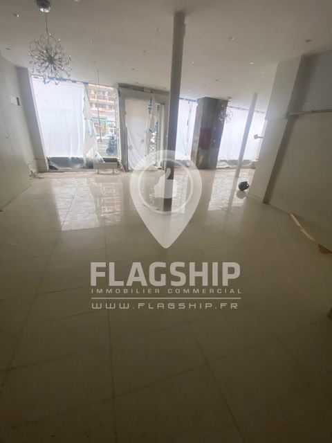 Local Commercial à louer - Paris (75000) - 100 m²