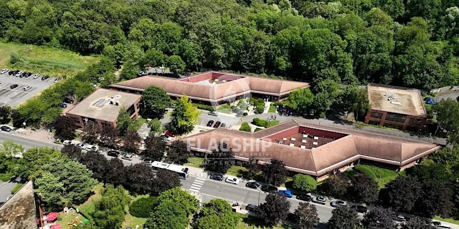 Local Commercial à louer - Champs-Sur-Marne (77420) - 4064 m²