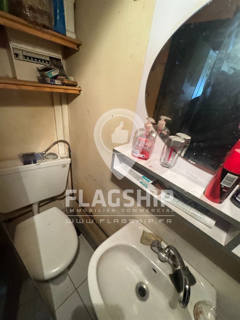 LOCAL COMMERCIAL - 17M² - BELLEVILLE Paris 75020