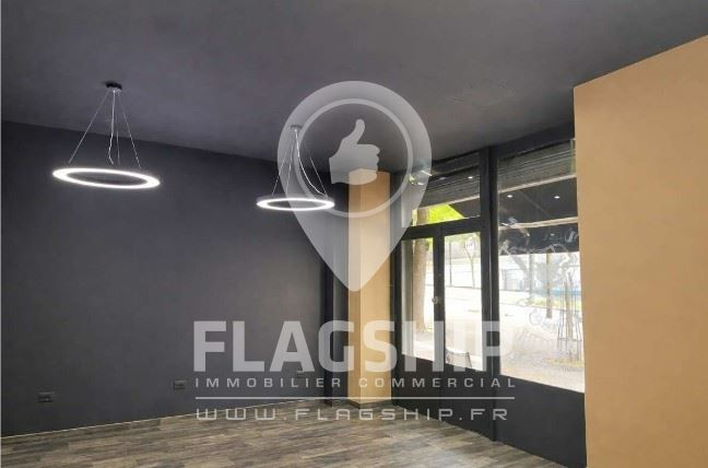 Local Commercial à louer - Paris (75000) - 70 m²