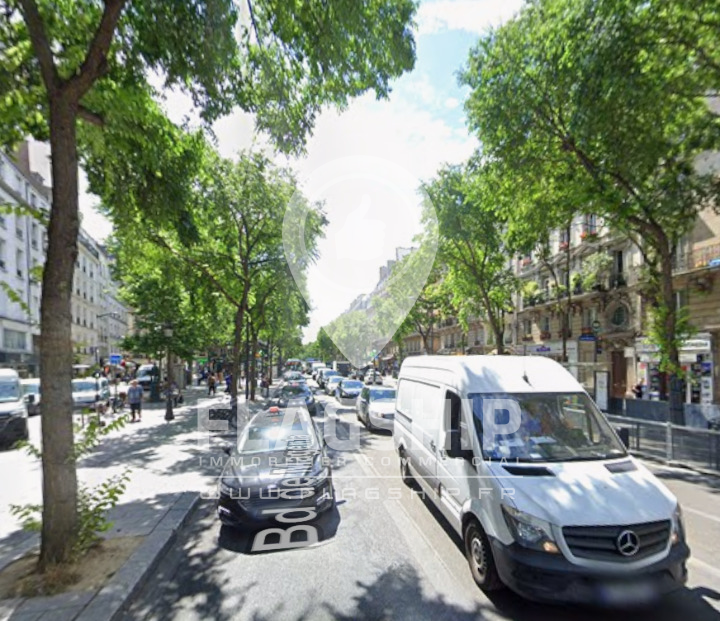 Local Commercial à louer - Paris (75000) - 125 m²