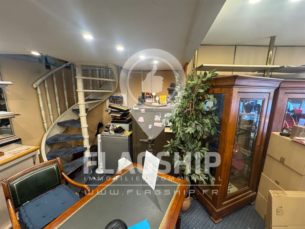 Local Commercial à louer - Paris (75000) - 41 m²
