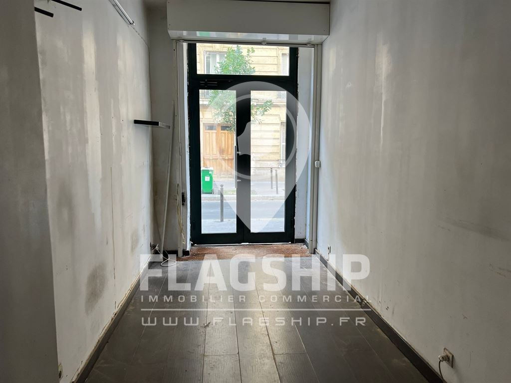 Local Commercial à louer - Paris (75000) - 16 m²