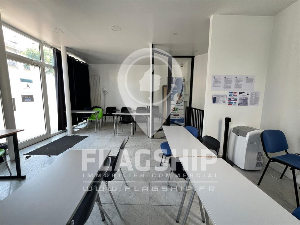 Local Commercial à louer - Charenton-Le-Pont (94220) - 95 m²