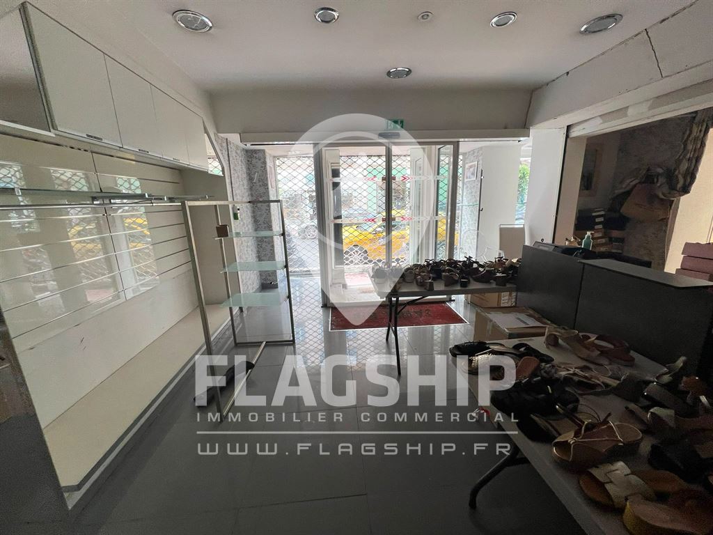 Location pure Grande Rue Charles de Gaulle Asnières 130m²