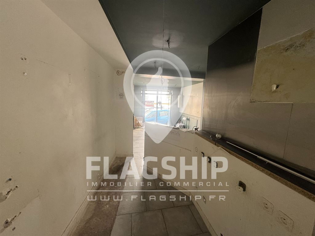 Local Commercial à louer - Paris (75000) - 28 m²