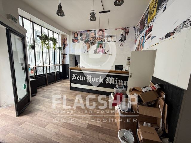 Local Commercial à louer - Paris (75000) - 180 m²