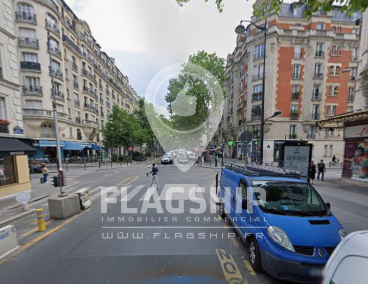 Local Commercial à louer - Paris (75000) - 77 m²