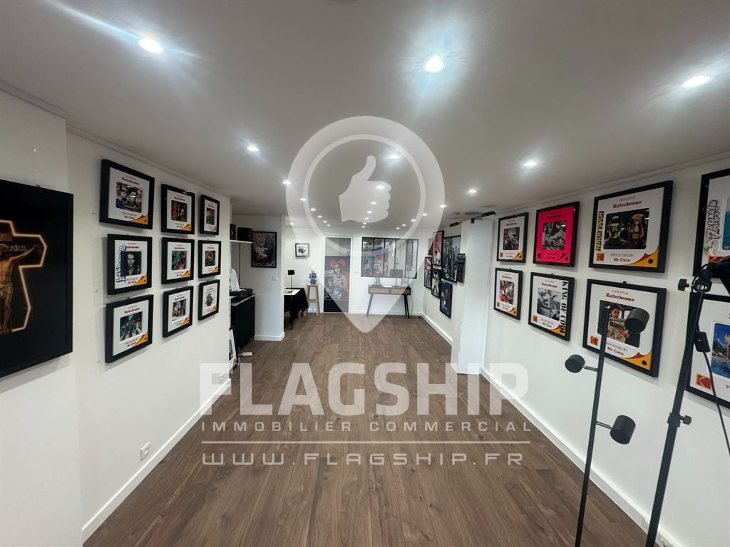 LOCAL COMMERCIAL - 110 M² - VAUGIRARD Paris 75015
